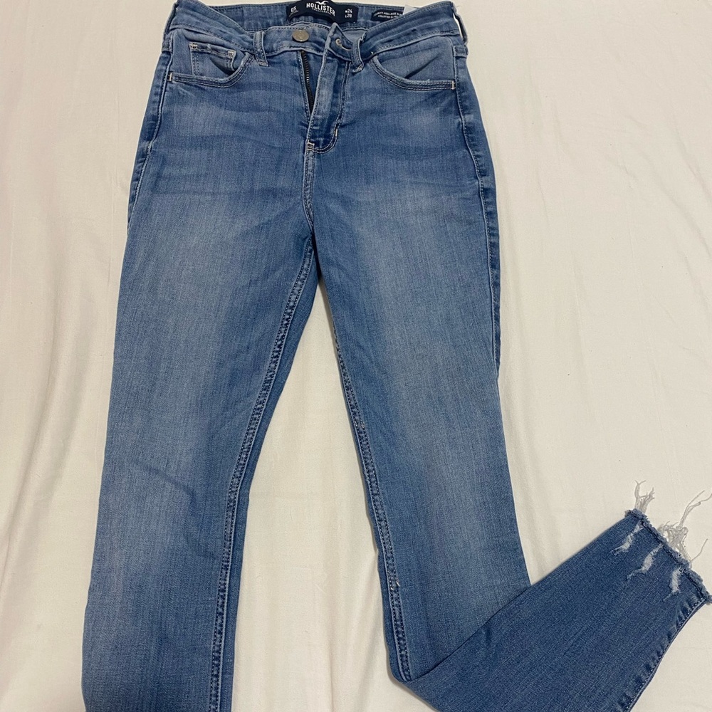 Hollister jeans